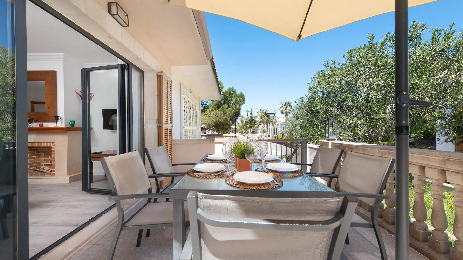 Chalet Villa Canta Playa de Muro  Spain